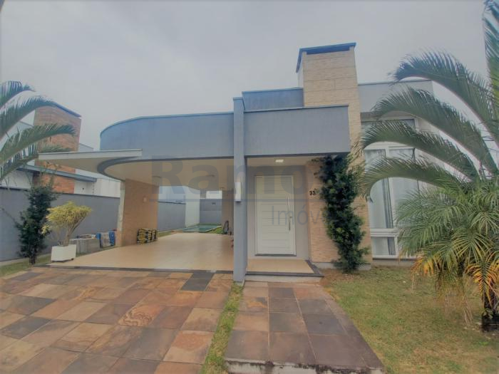 Casa 03 Dorm.