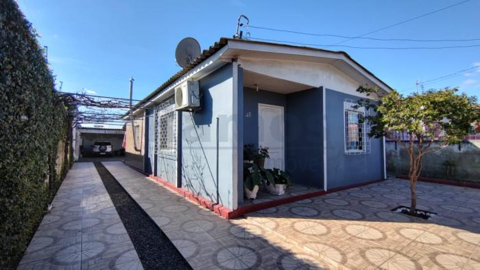 Casa 03 Dorm.