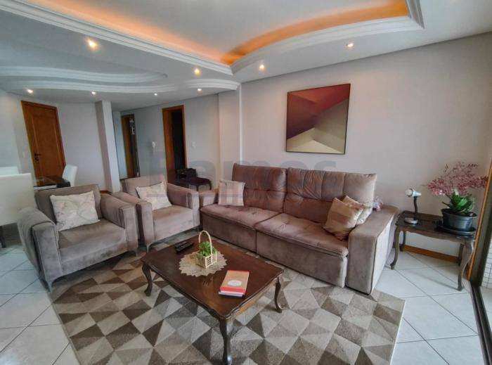 Apartamento 03 Dorm.