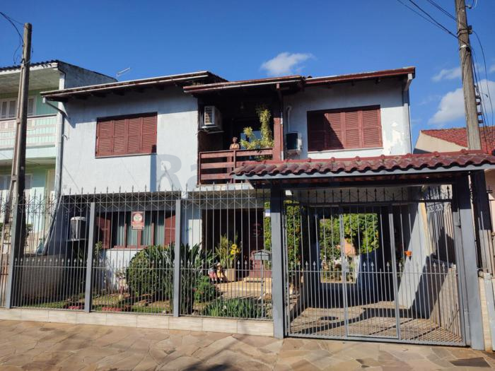 Casa 04 Dorm.